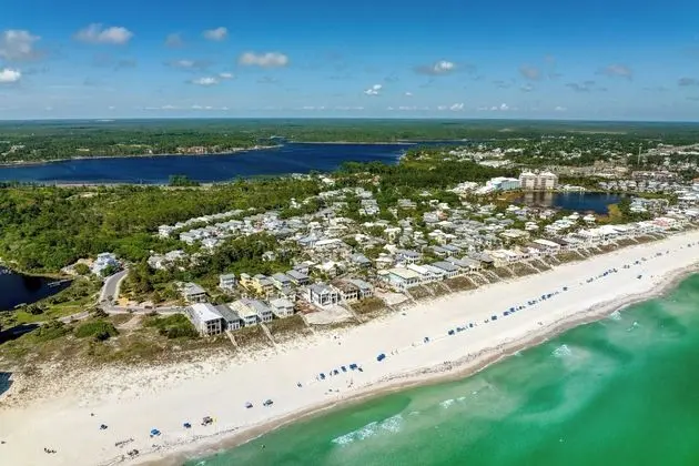 Bellview by Avantstay Gorgeous Home w/ Multiple Balconies & Living Areas - Plaj