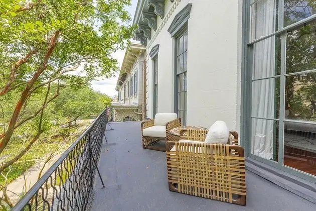 Bellwether House