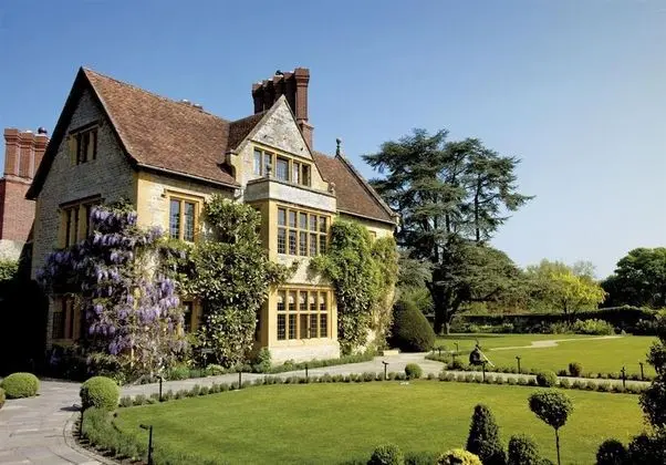 Belmond Le Manoir aux Quat' Saisons