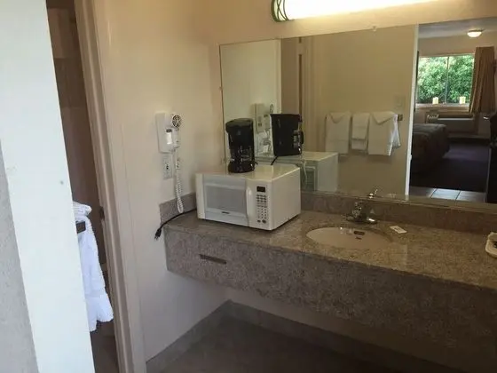 Belmont Inn & Suites - Banyo Tipleri