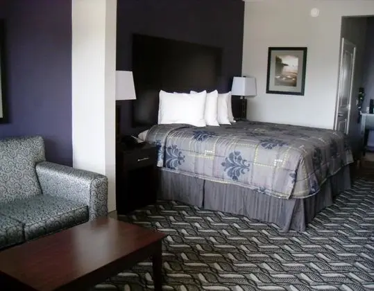 Belmont Inn and Suites