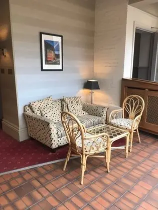 The Belmont Hotel - Lobi