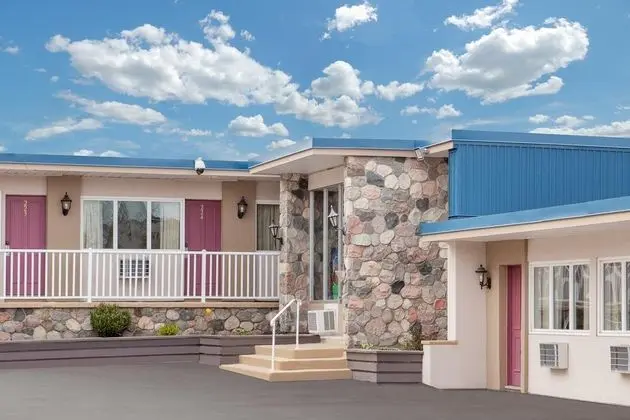 Belmont Motel