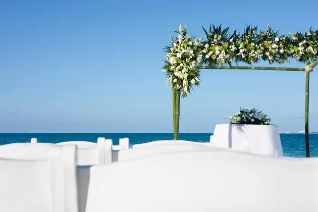 Beloved Playa Mujeres Couples Only - Plaj