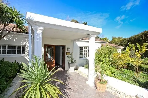 Beluga of Constantia Guest House - Dış Mekan