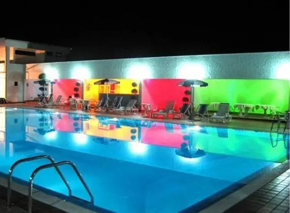 Belvedere Club Hotel - Havuz