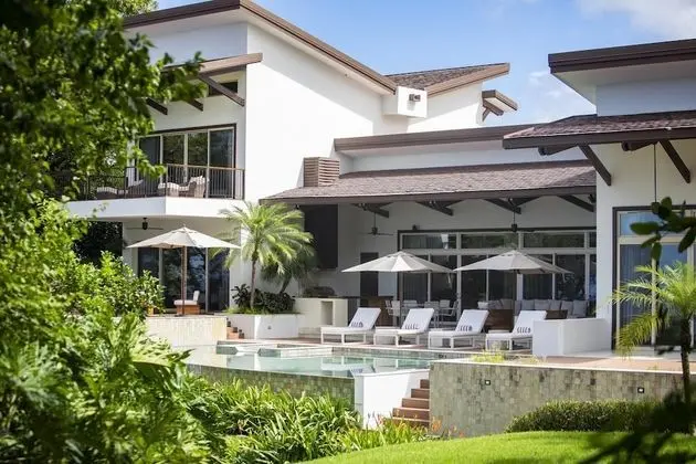 Villa Belvedere Ocean Views up to 12 Guests