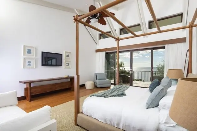 Villa Belvedere Ocean Views up to 12 Guests - Oda