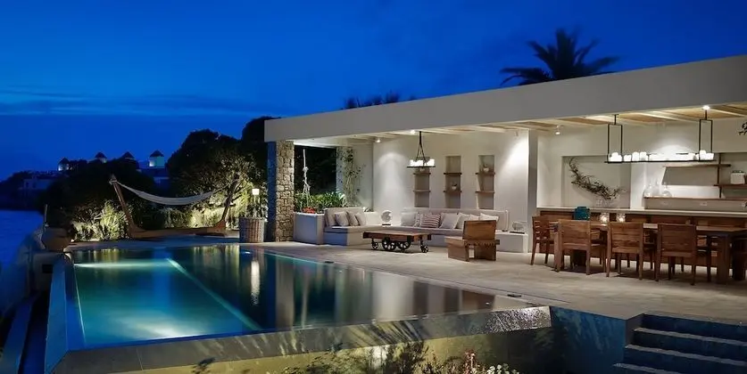 Belvedere Waterfront Villa & Suites - Dış Mekan