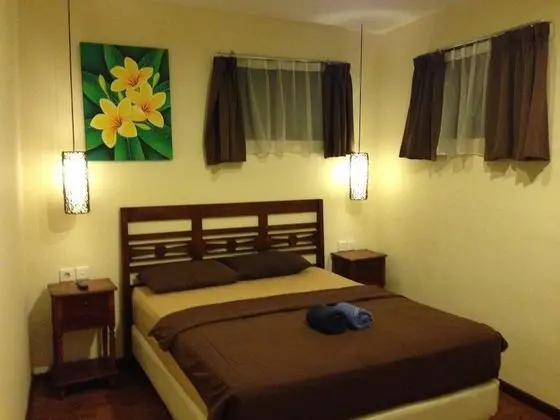 Bemo Corner Guest House - Oda