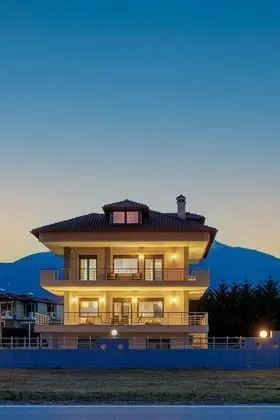 Bemyguest Villa Centaurium - Dış Mekan