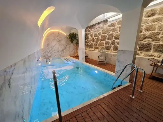 Bemyguest - Loft Guest House Jardim das Mães Charming - Havuz