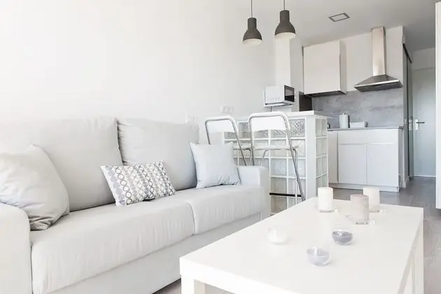 Benalmádena Estudio - Oda