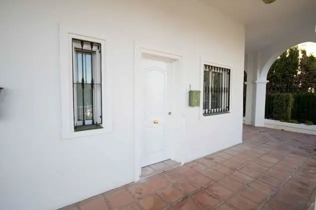 Benalmadena Front Beach Apartment - Lobi