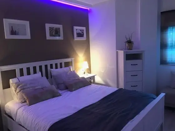 Benalmadena Front Beach Apartment - Oda