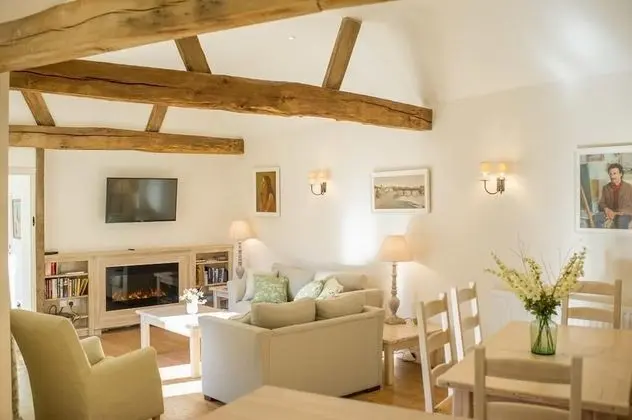 Benbow Holiday Cottages