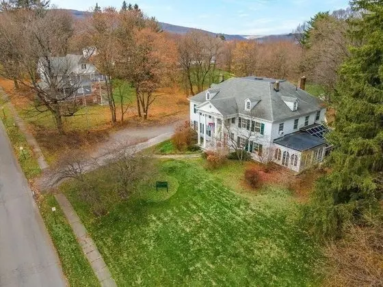 Benn Conger Inn