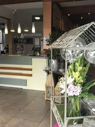 Bennetts Hotel - Lobi