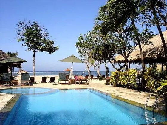 The Benoa Beach Front Villas & Spa - Havuz