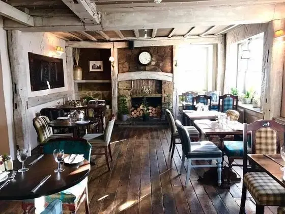 The Bent Arms - B&B