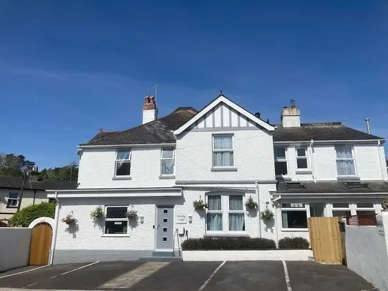 Bentley Lodge Guest House