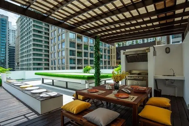 Benviar Tonson Residence