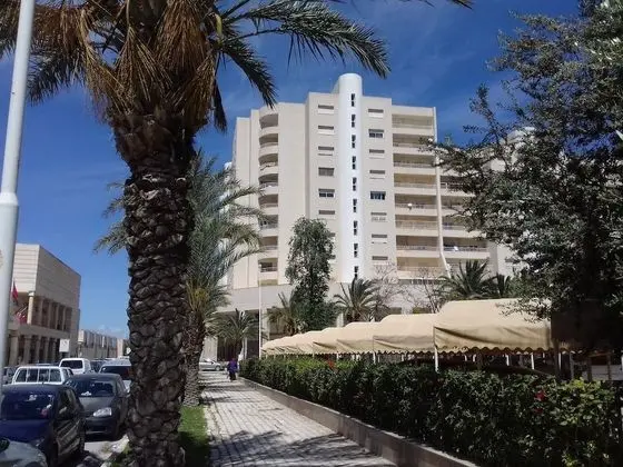 Benzineb Immo Centre Urbain Nord - Dış Mekan