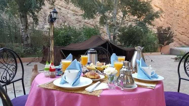 Berbere De La Montagne - Yerinde Yemek