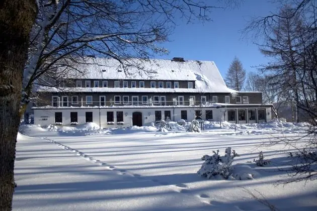 Berghotel Hoher Knochen - Dış Mekan