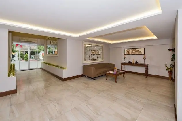 Bergama Hotel - Lobi