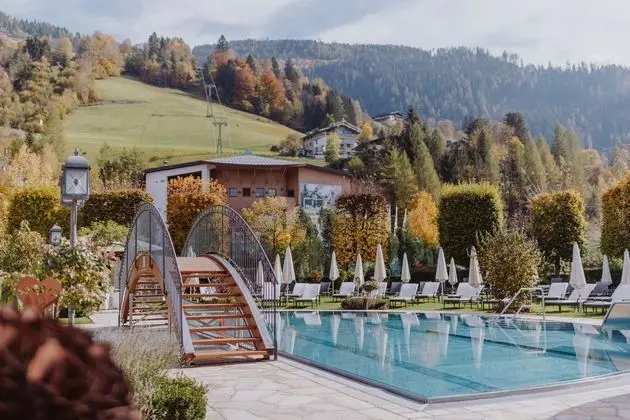 Hotel Berghof Rettenwender - Dış Mekan