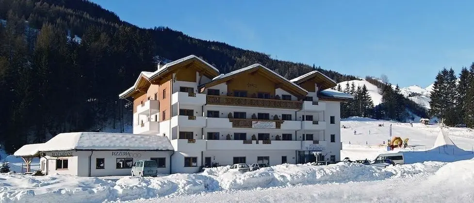 Hotel Bergkristall - 1