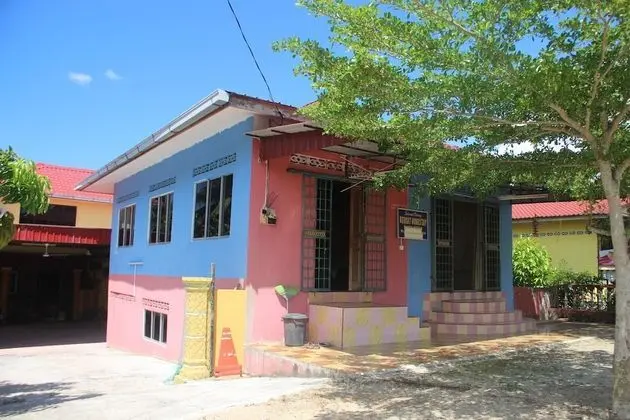 Berkat GuestRoom