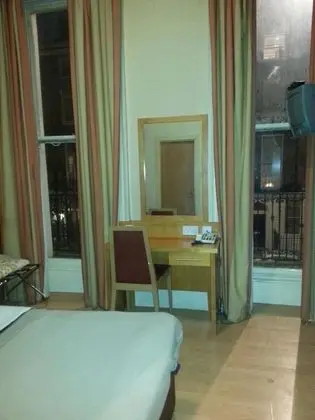 Berkeley Court Hotel - İç Mekan