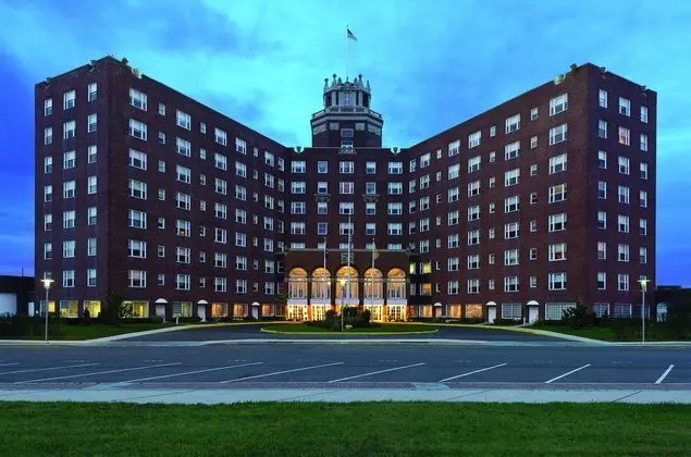 Berkeley Ocean Front Hotel