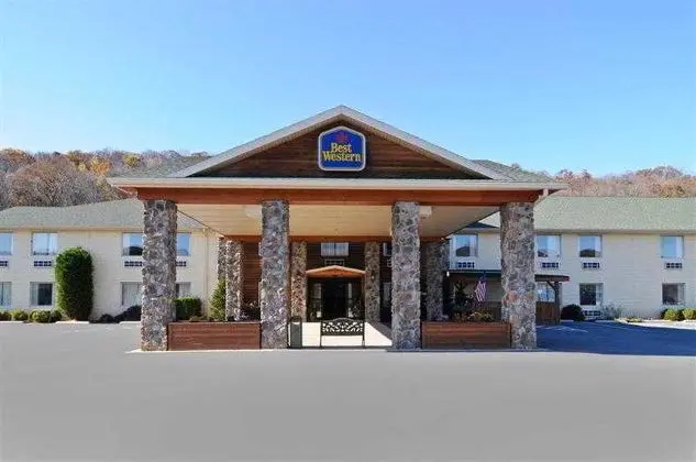 Berkeley Springs Inn