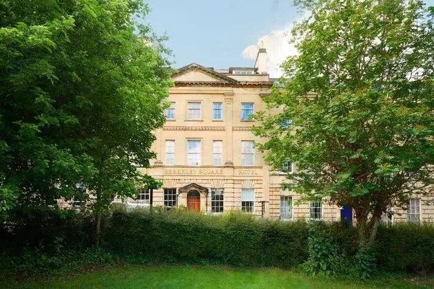 Berkeley Square Hotel