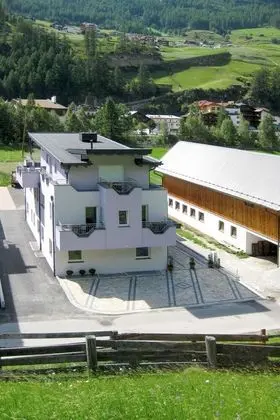 Berkristall S Lden in S Lden - Oda