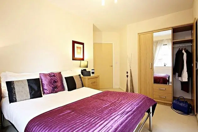 Berkshire Rooms-Reading - Oda