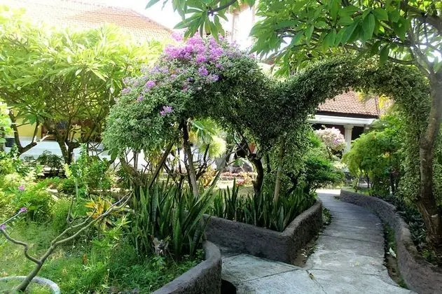 Berlian Beach Inn Kuta