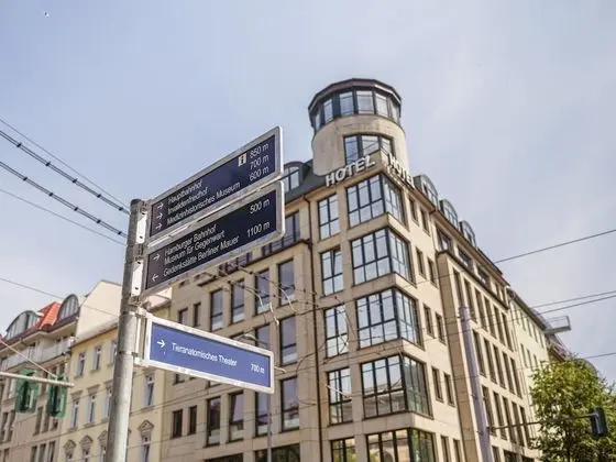 Hotel Berlin Mitte by Campanile - Dış Mekan