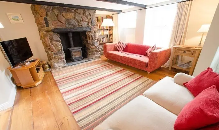 Berry Cottage Croyde 4 Bedrooms Sleeps 7-9 Dog Friendly