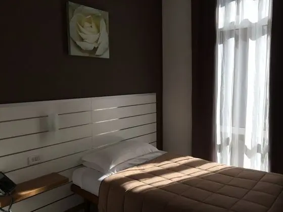 Bert Hotel - Oda