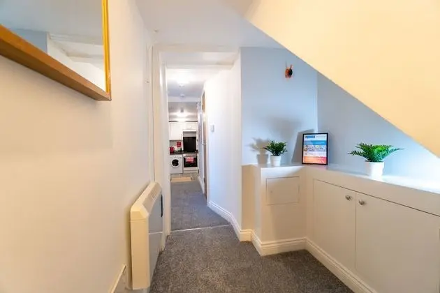 Beside the Seaside Apartment - İç Mekan