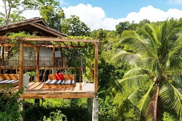 Beso Hilltop Retreat