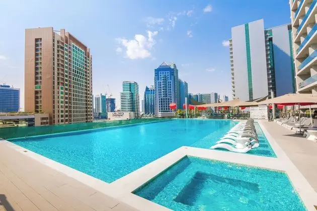Bespoke Residence - Luxury Studio Apt - Havuz