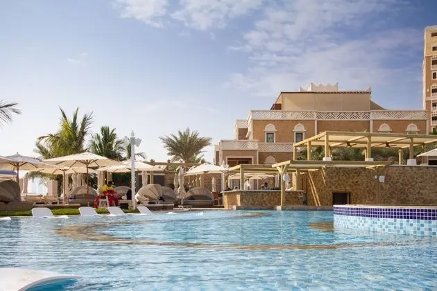 Bespoke Residences- Balqis Residences - Havuz