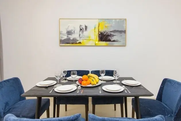 Bespoke Residences - Waikiki Townhouses - Yerinde Yemek