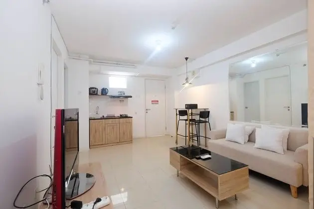 Best Choice and Comfy 3BR at Bassura City Apartment - İç Mekan