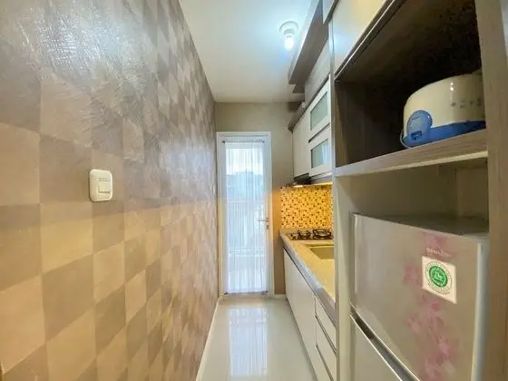 Best Deal 1Br Apartment At Parahyangan Residence Bandung - Mutfak